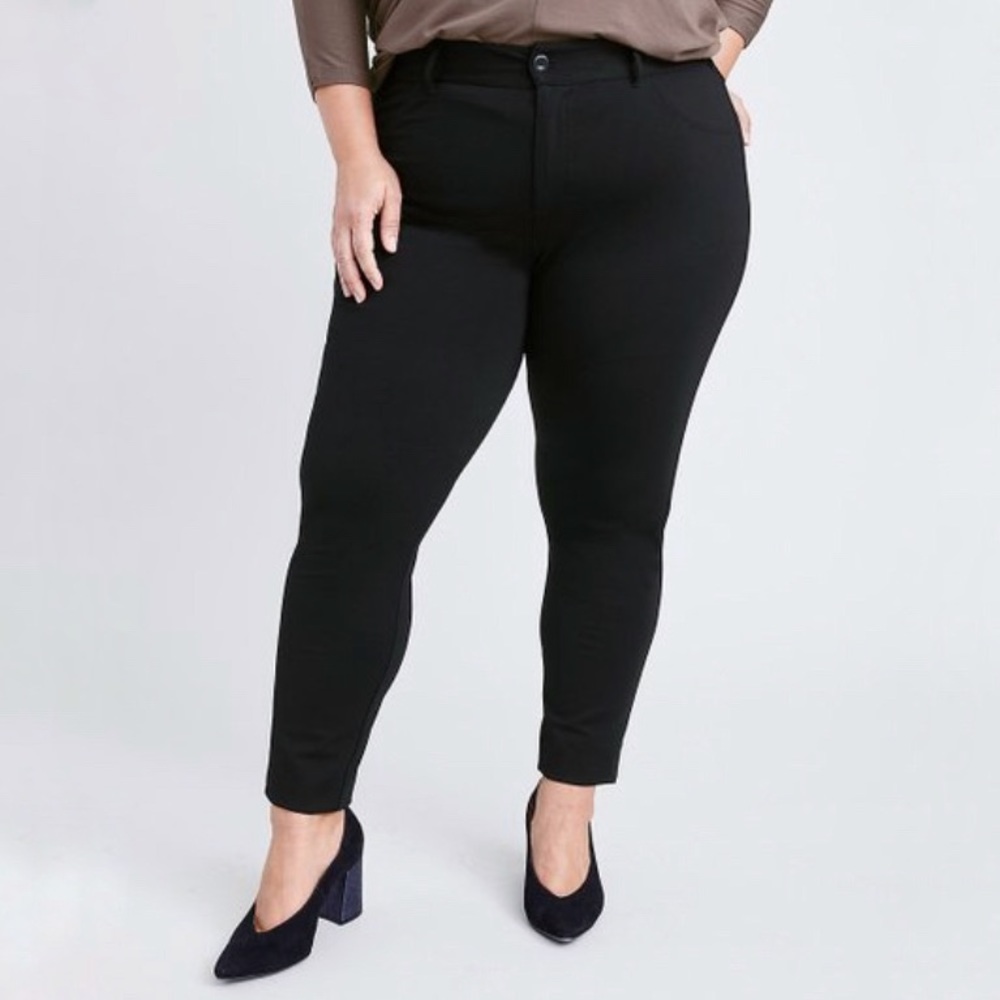 Ryllace black essential skinny pants size 16